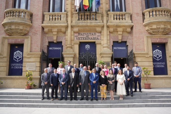 Autoridades académicas integrantes de la Red Iberoamericana de Investigación para la Criminología.