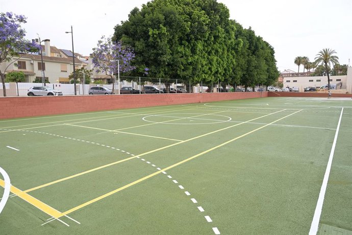 Paiporta adequa diverses pistes del poliesportiu per al seu ús ciutadà amb inversió municipal