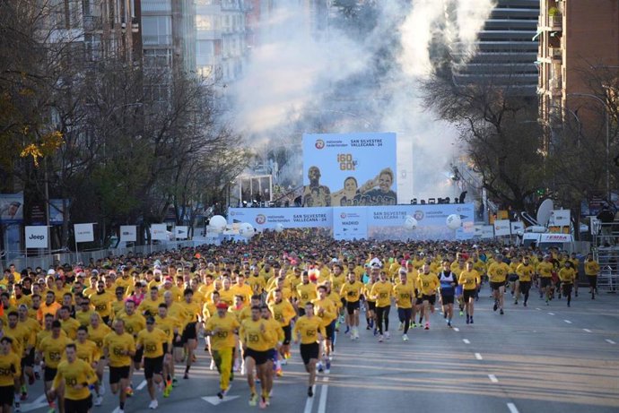 Archivo - Cerca de 42.000 corredores participaron en la San Silvestre Vallecana de 2024.