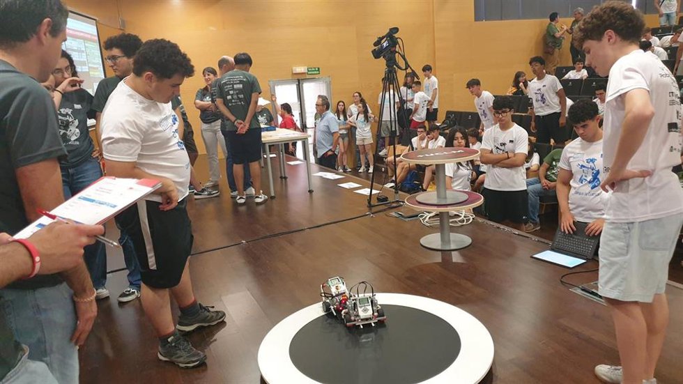 V Competición de Robótica Intercampus UCLM 2025.