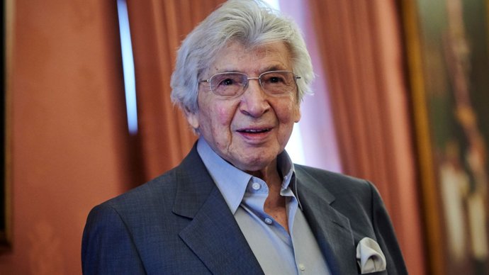 Manuel Alejandro, el compositor gaditano de canciones como 'Yo soy aquel'.