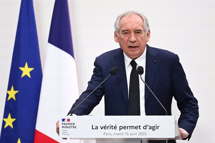 Archivo - 15 April 2025, France, Paris: French Prime Minister Francois Bayrou speaks during a Press conference at the Public Finance Alert Committee. Photo: Julien Mattia/Le Pictorium via ZUMA Press/dpa