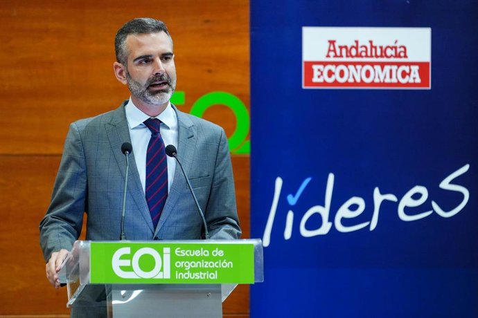 El consejero de Agricultura, Pesca, Agua y Desarrollo Rural, Ramón Fernández-Pacheco, durante su intervención en el acto de presentación del Ranking 2025 de Andalucía Económica.