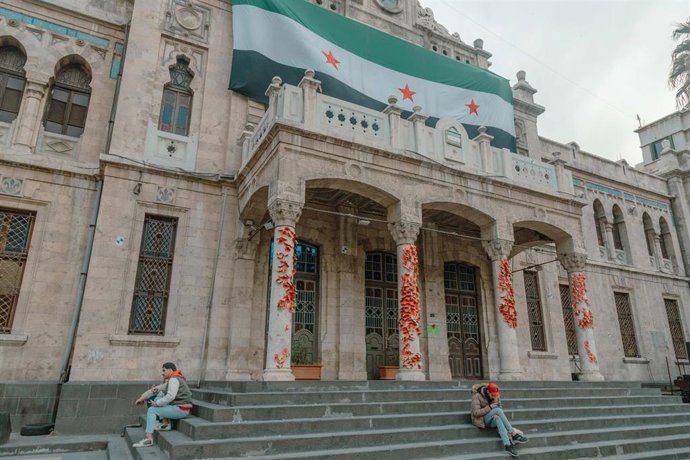 Archivo - Bandera de las nuevas autoridades sirias