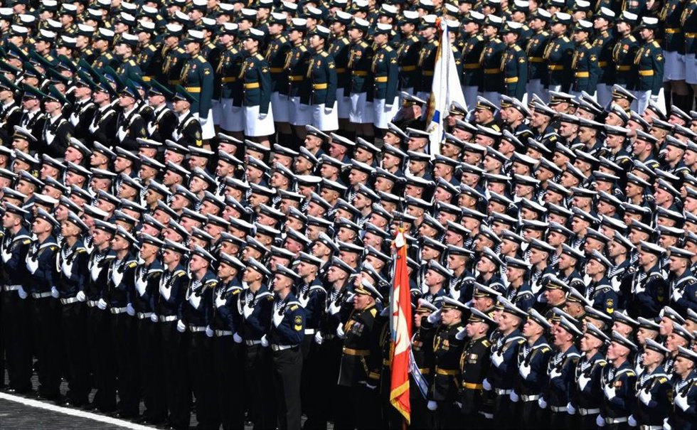 Archivo - Miembros de la Armada de Rusia durante los festejos por el Día de la Victoria en en Moscú el 9 de mayo de 2025 (archivo)