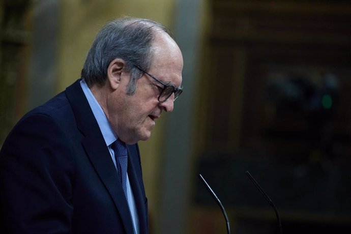 El Defensor del Pueblo, Ángel Gabilondo, interviene durante una sesión plenaria en el Congreso de los Diputados, a 12 de junio de 2025, en Madrid (España).