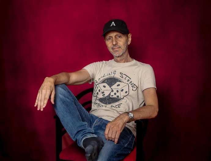 Archivo - El cantante y compositor Alejo Stivel posa para Europa Press, a 31 de julio de 2024, en Madrid (España). 