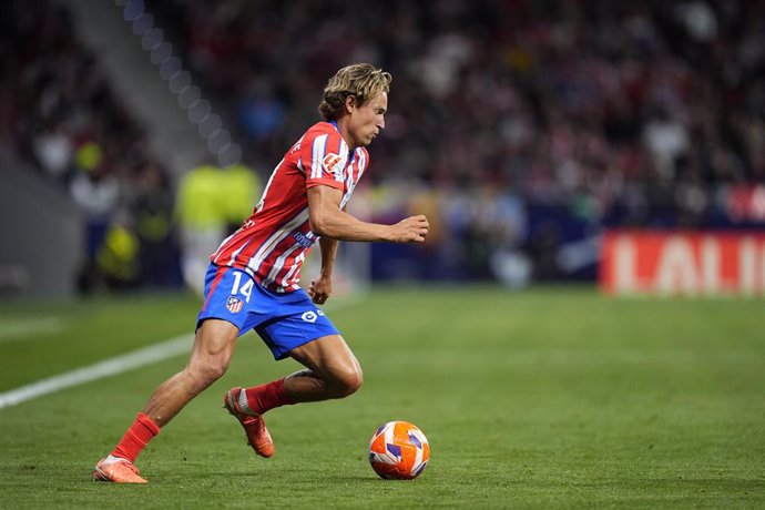 Archivo - Marcos Llorente of Atletico de Madrid in action during the Spanish League, LaLiga EA Sports, football match played between Atletico de Madrid and Real Sociedad at Riyadh Air Metropolitano stadium on May 10, 2025, in Madrid, Spain.