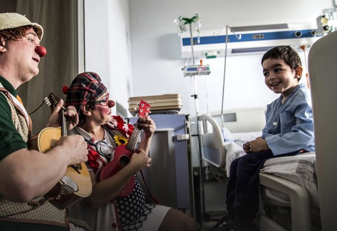 Archivo - Payasospital ya está presente en 12 hospitales públicos de la Comunitat Valenciana