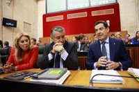 Moreno defiende que "la sanidad funciona y mejora en Andalucía" y pide "no deteriorar injustamente su imagen"