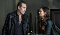 The Walking Dead: Dead City explica por qué Maggie aún no ha matado a Negan 100 capítulos después de la muerte de Glenn