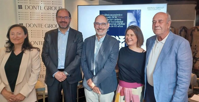Presentación del 'Análisis Económico del Coste de la Ampliación de la Cartera de Salud Bucodental para Personas Adultas Mayores de 65 años'