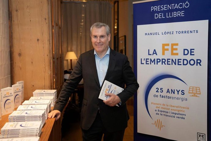 Rousaud durante la presentación del libro