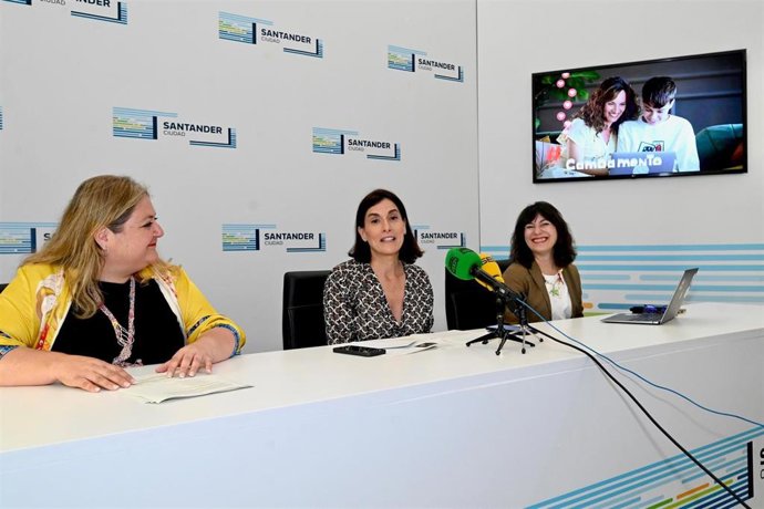 Santander y Cibervoluntarios organizan un campamento digital con más de 2.000 plazas en nueve centros cívicos