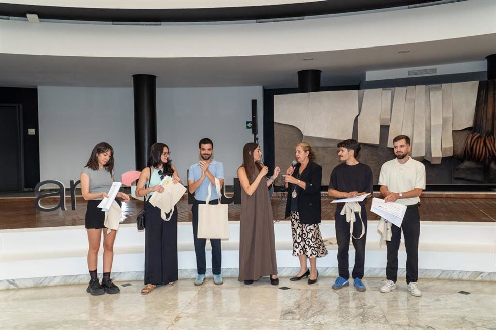 Entrega de premios de la exposición Art Hub.