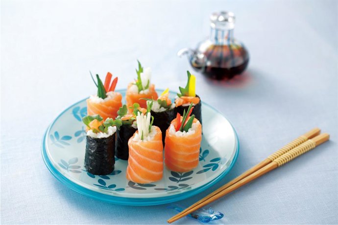 Sushi con salmón de Noruega