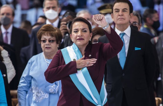 Archivo - La presidenta de Honduras,  Xiomara Castro.