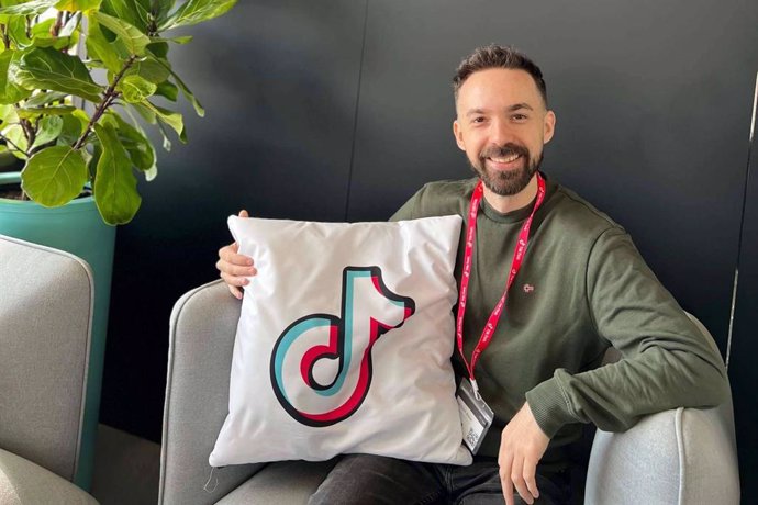 Willin Agency lidera la revolución de TikTok Live; 'Ya no se trata de improvisar, sino de profesionalizar'