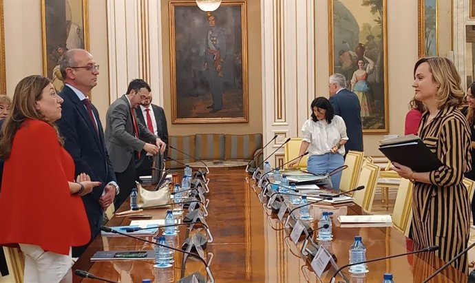 La consejera de Desarrollo Educativo y FP, María del Carmen Castillo, en la Conferencia Sectorial de Educación, junto a la ministra de Educación, Formación Profesional y Deportes, Pilar Alegría.