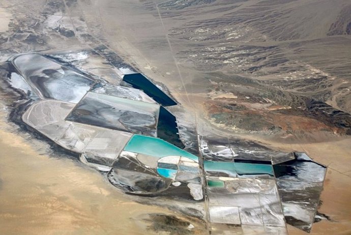 Archivo - Extracción de litio