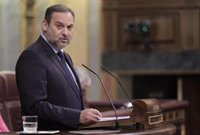 La UCO cree que el PSOE cesó a Ábalos y Koldo por cobrar mordidas al "ayudar a empresas a espaldas del partido"