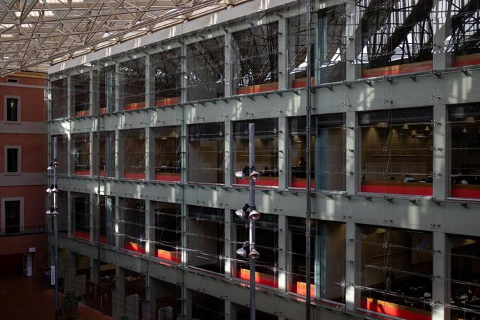 Imagen de archivo - Examen de las PAU en Catalunya en la UPF Ciutadella, a 11 de junio de 2025, en Barcelona, Catalunya (España). 