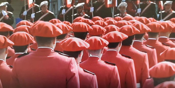 Archivo - Agentes de la Ertzaintza en formación