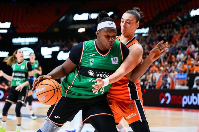 Mariam Coulibaly, durante un partido con el Joventut Badalona