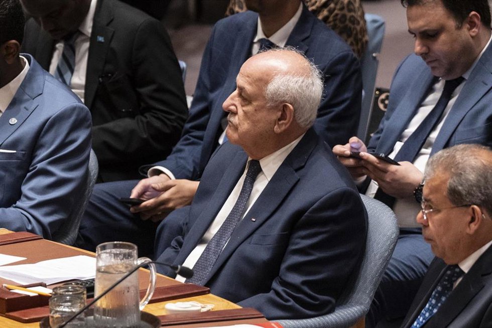 El representante de Palestina ante la ONU, Riyad Mansur