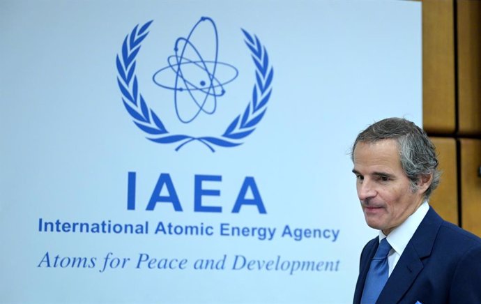 Archivo - El director general del Organismo Internacional de la Energía Atómica (OIEA), Rafael Grossi, durante una comparecencia en la capital de Austria, Viena (archivo)