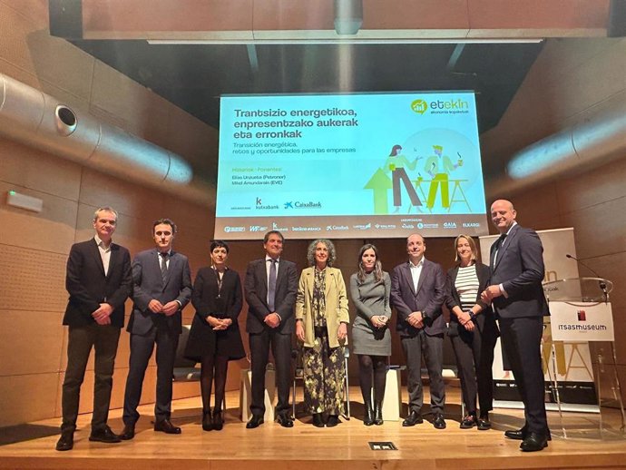 Archivo - Etekin topaketen aurkezpena