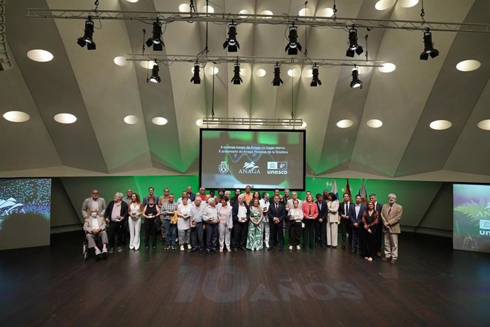 El Cabildo de Tenerife distingue a una veintena de personas y colectivos por su labor de defensa con el Macizo de Anaga