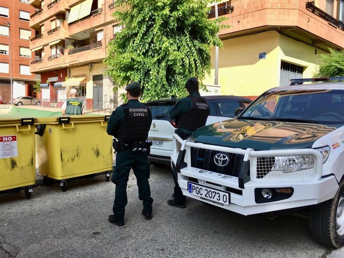 Despliegue de Guardia Civil en Calahorra contra el tráfico de drogas