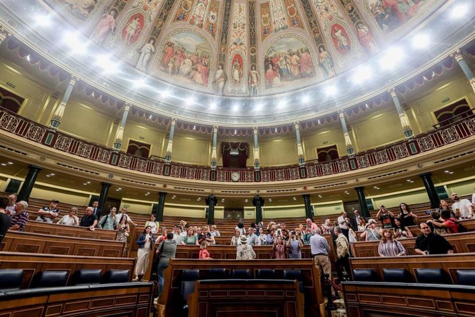 Archivo - Visitantes en el Congreso en el marco de las Jornadas de Puertas Abiertas.
