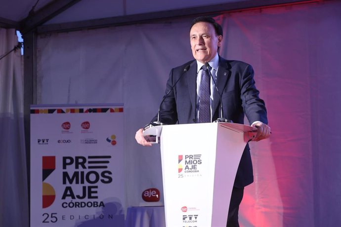 José Carlos Gómez Villamandos inteviene en la entrega de los Premios AJE Córdoba 2025.