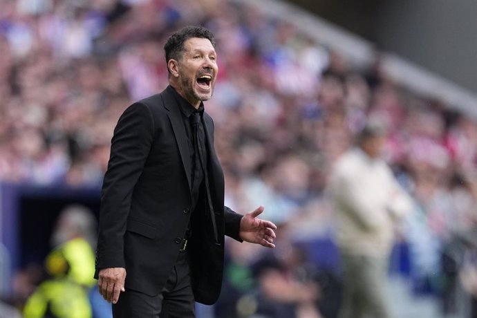 Diego Pablo Simeone, head coach of Atletico de Madrid, gestures during the Spanish League, LaLiga EA Sports, football match played between Atletico de Madrid and Real Betis Balompie at Riyadh Air Metropolitano stadium on May 18, 2025, in Madrid, Spain.