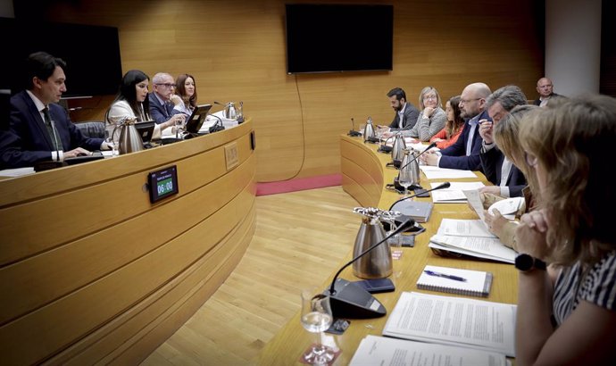 Archivo - Arxiu - Reunió de la comissió d'investigació de la dana del 29 d'octubre
