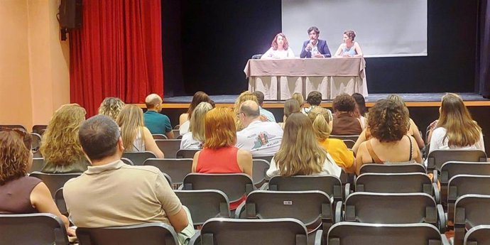 El diputado de Tercer Sector y Cooperación Internacional, Francisco José Martín, se reúne con entidades sociales de la Costa del Sol Occidental