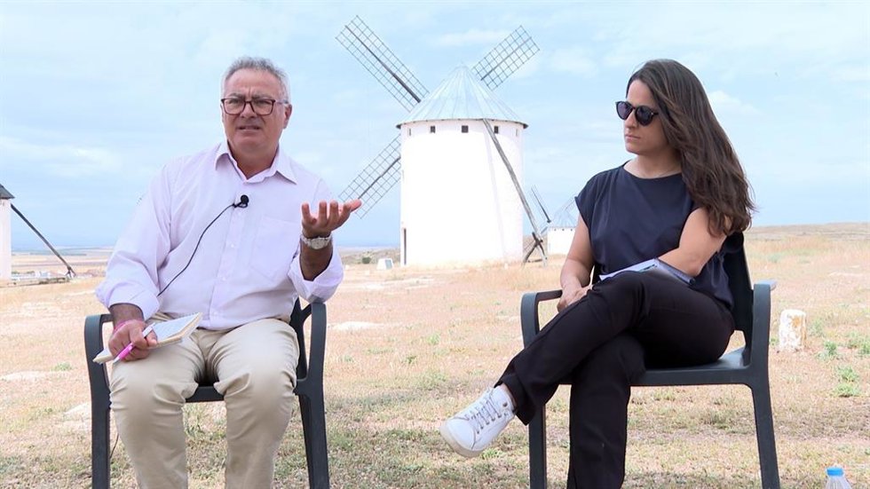 Los coordinadores de Movimiento Sumar C-LM, María Rodríguez y Jesús Plaza.