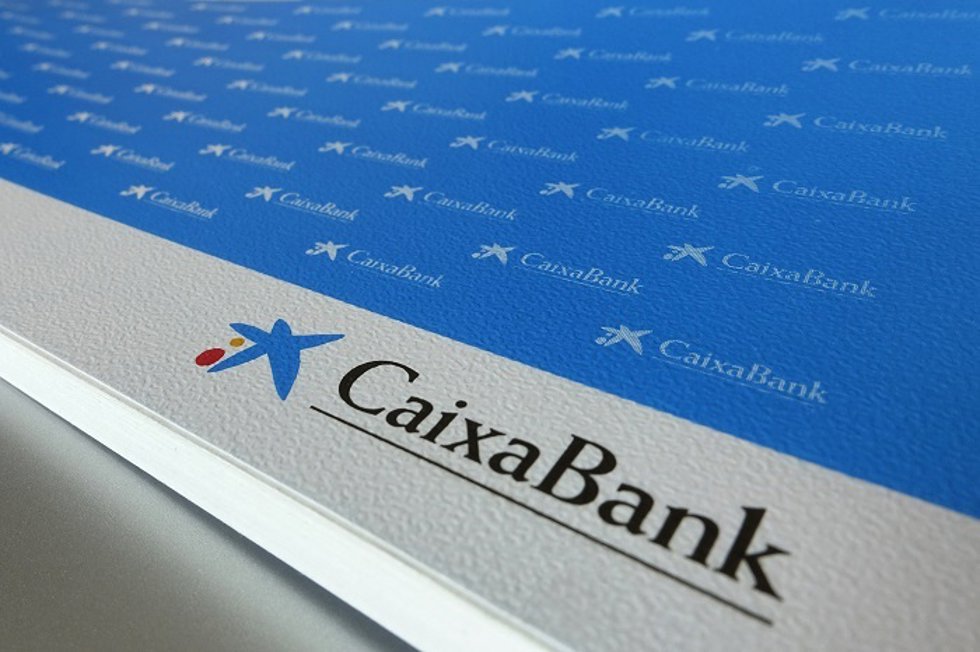 Archivo - Imagen de archivo de CaixaBank.