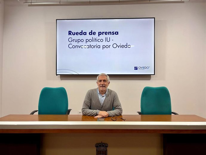 El portavoz de IU-Convocatoria por Oviedo, Gaspar Llamazares.