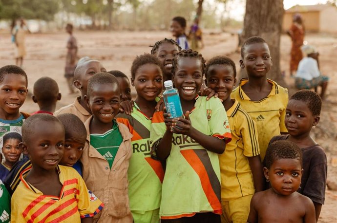 Auara y Lupa Supermercados construirán un pozo de agua potable en Koubly (Benín) que beneficiará a una comunidad entera