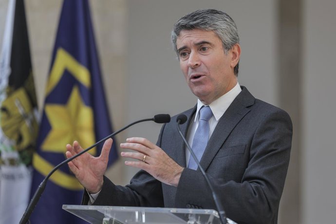 Archivo - 20 de novembro de 2023, Lisboa, Portugal: Lisboa, 20/11/2023 - O Ministro da Administração Interna, José Luís Carneiro, presidiu a uma cerimônia comemorativa do 156º aniversário do Comando Metropolitano de Lisboa da PSP. Nesta cerimônia, a PSP p