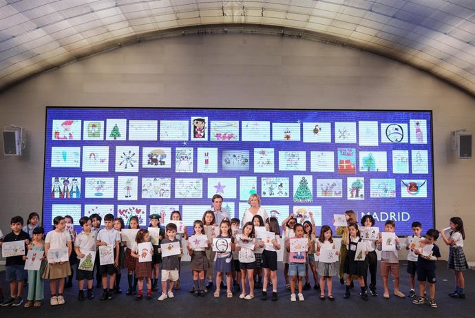 Los dibujos de 8 niños y niñas de colegios de Primaria se transformarán en las luces de Navidad madrileñas