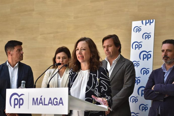 La presidenta del PP de Málaga, Patricia Navarro, en rueda de prensa