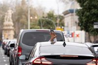 Cabify critica la "intimidación" de los taxistas por su presencia en el Aeropuerto de Barcelona