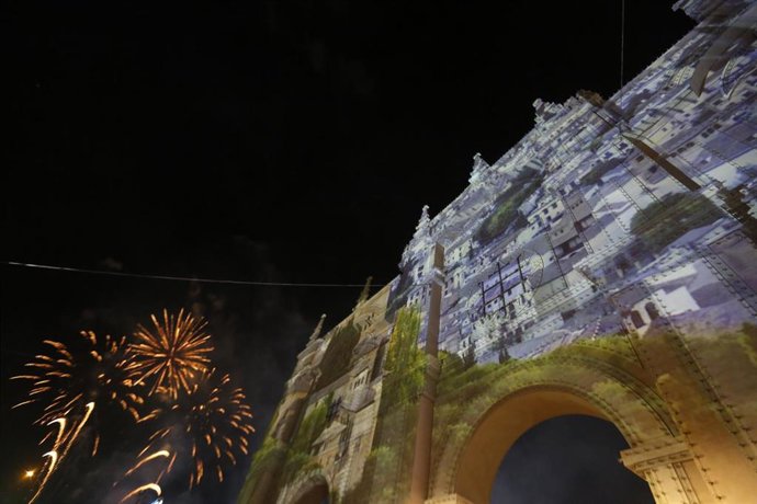 Archivo - Inauguración y encendido de la Feria de Granada. Imagen de archivo.