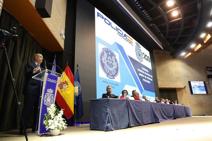 El director general de la Policía clausura el Grado en Estudios Policiales del Centro Universitario de Formación de la Policía Nacional