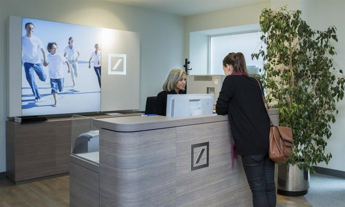 Archivo - Oficina de Deutsche Bank.