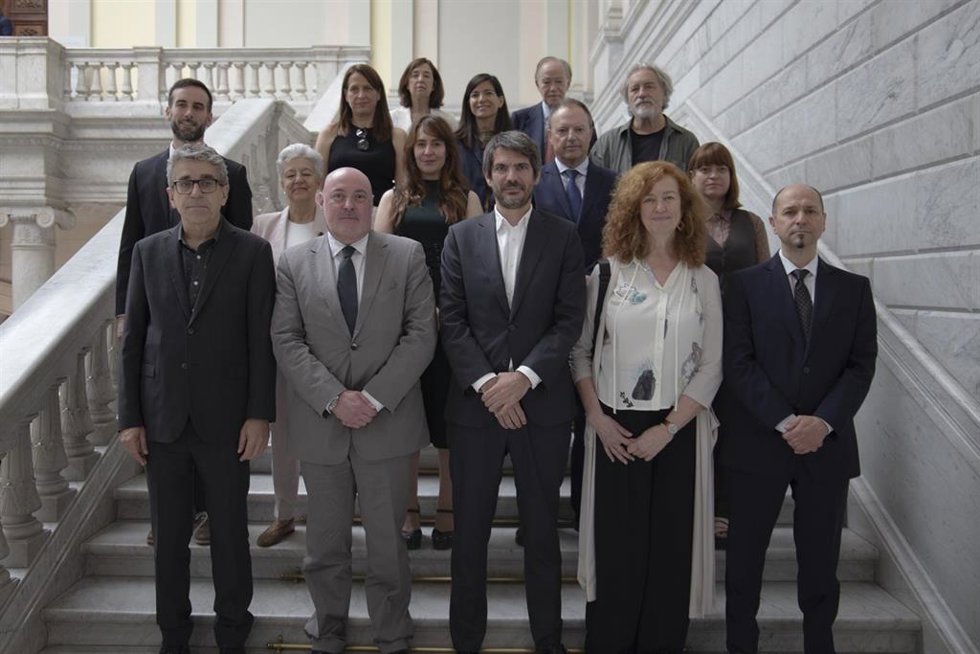 La BNE acoge a Irene Vallejo, Juan Mayorga y Manuel Rivas como patronos y incrementa sus colecciones